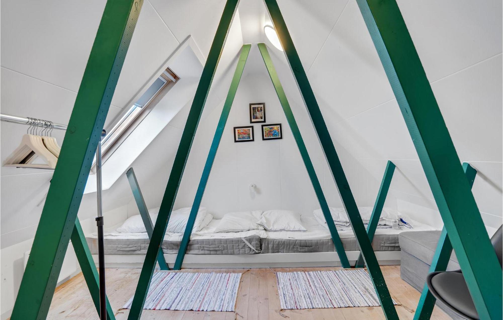 Amazing Home In Hvide Sande With Wifi Bjerregard ภายนอก รูปภาพ